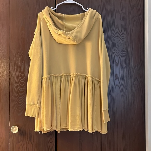 Free People mustard colored hooded sweatshirt with cloth bottom oversized - Picture 2 of 13